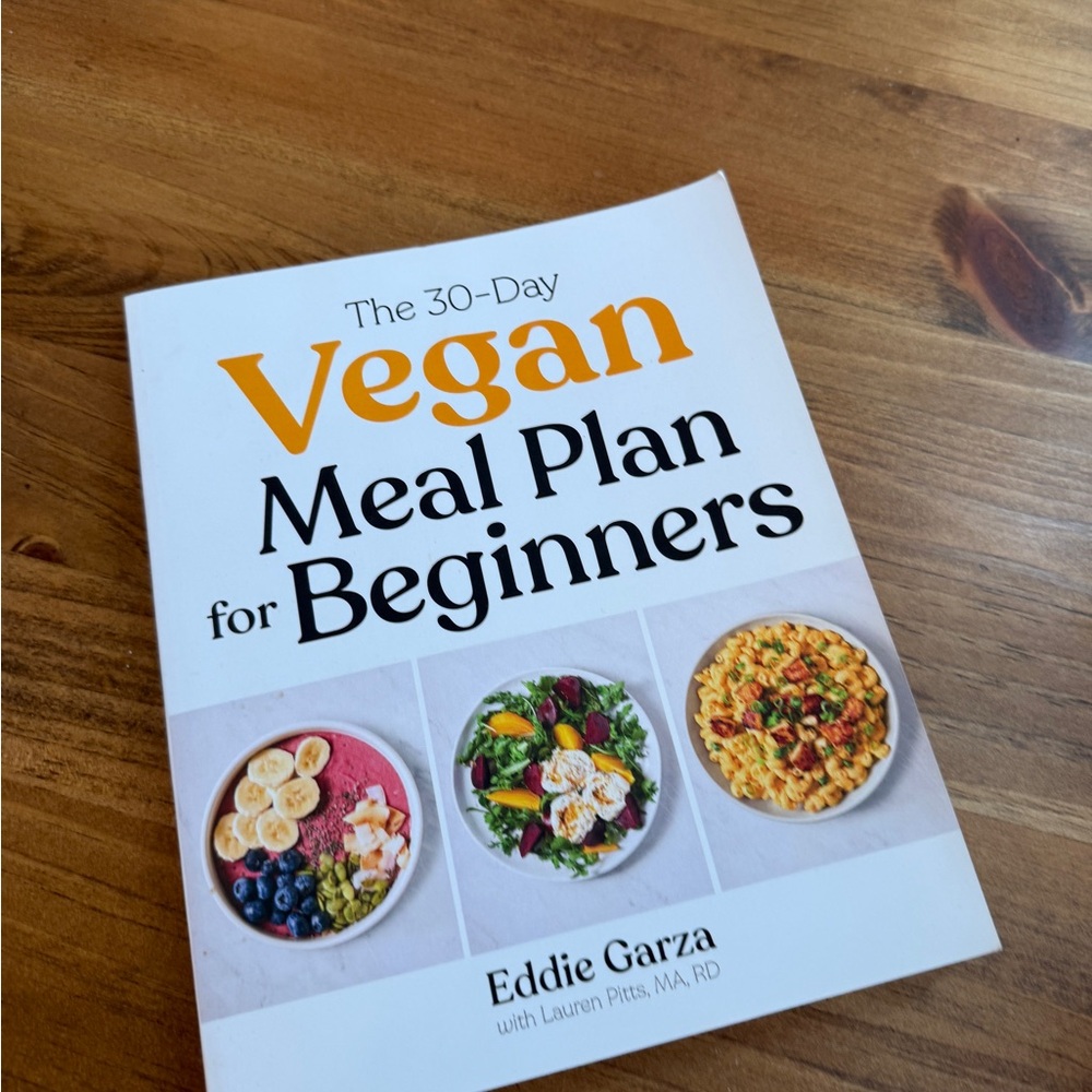 The 30-Day Vegan Meal Plan for Beginners - White/Cream Cover